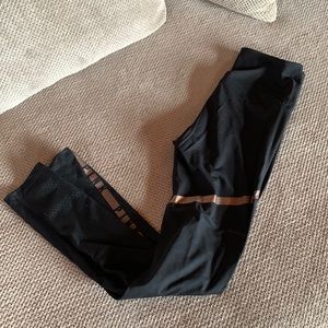 VS PINK_black and gold legging